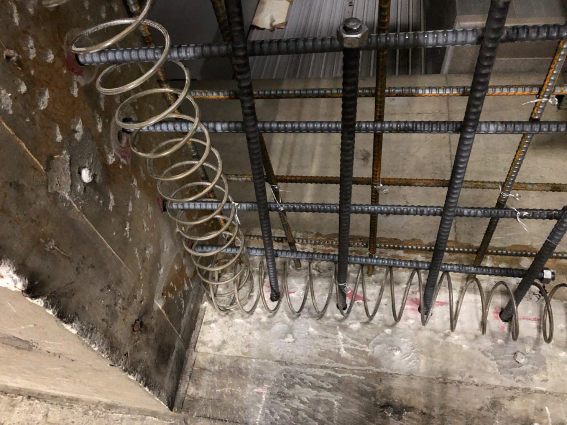 東京都内某マンション耐震工事